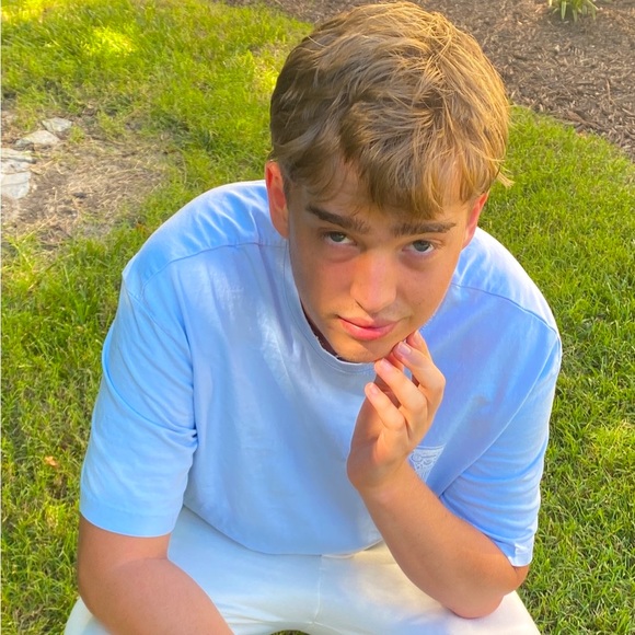 Meet your Posher, Racquel - Picture 2 of 8